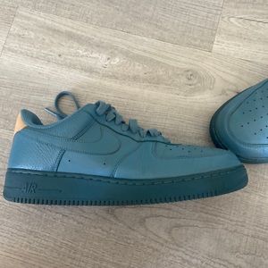 10.5 teal Nike Air Force 1’s